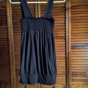 Can't Miss Black Sleeveless Smocked Top